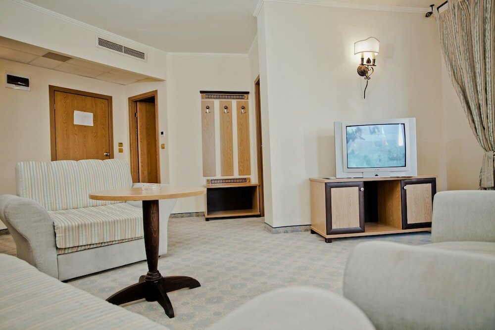 Фото Atrium Beach Hotel - All Inclusive