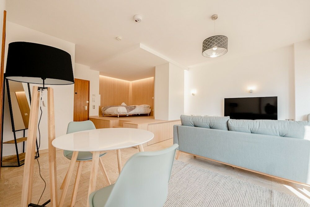 Фото Stylish Minimalism in Kirchberg