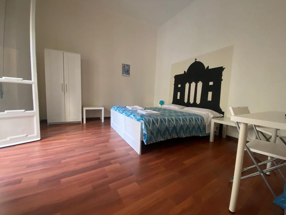 Фото Castelnuovo Rooms & Breakfast