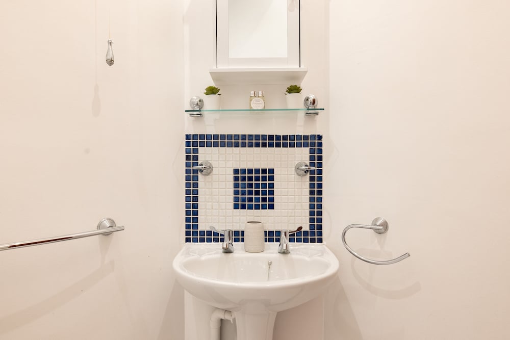 Фото The Whitecross Street Collection