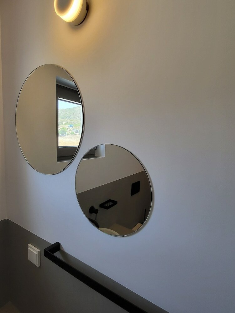 Фото Korfi de Milo