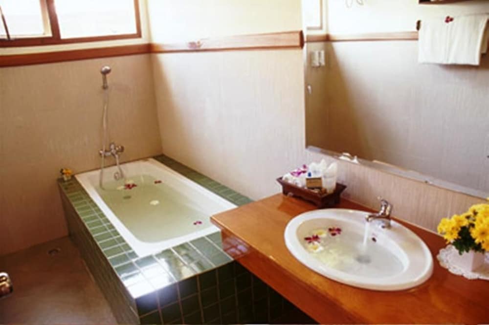 Фото Anandah Beach Resort