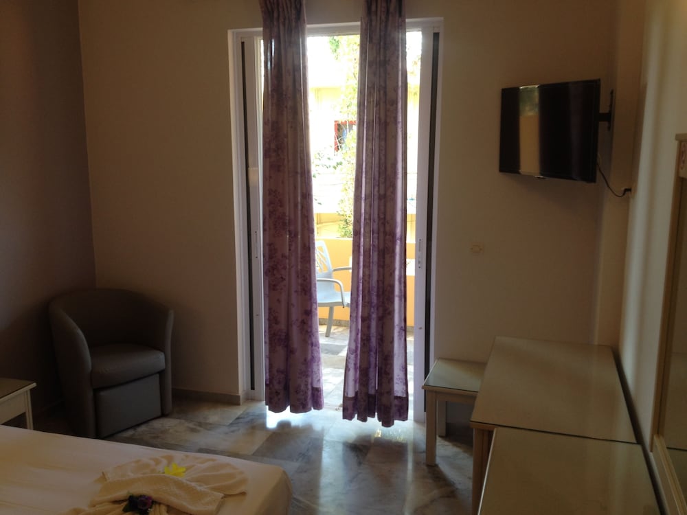 Фото Hotel Kyriaki