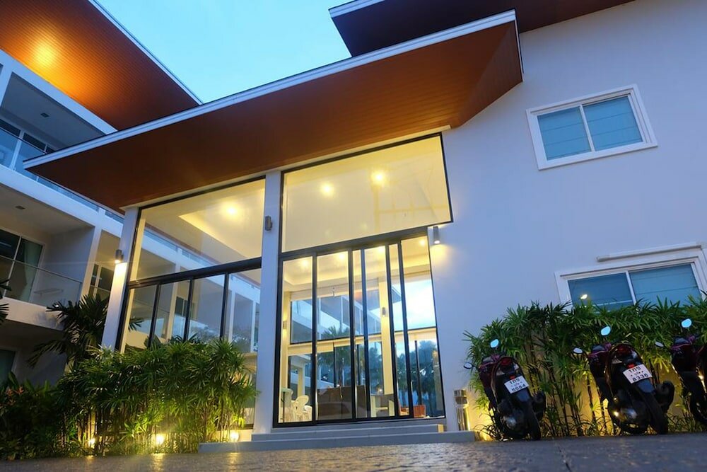 Фото Clear House Resort