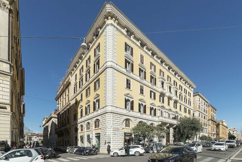 Castro Pretorio & Sallustiano Lovely Flat