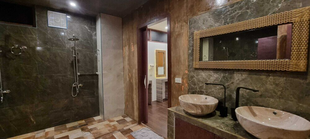 Фото Oyo 997 Attic Capsule Hotel