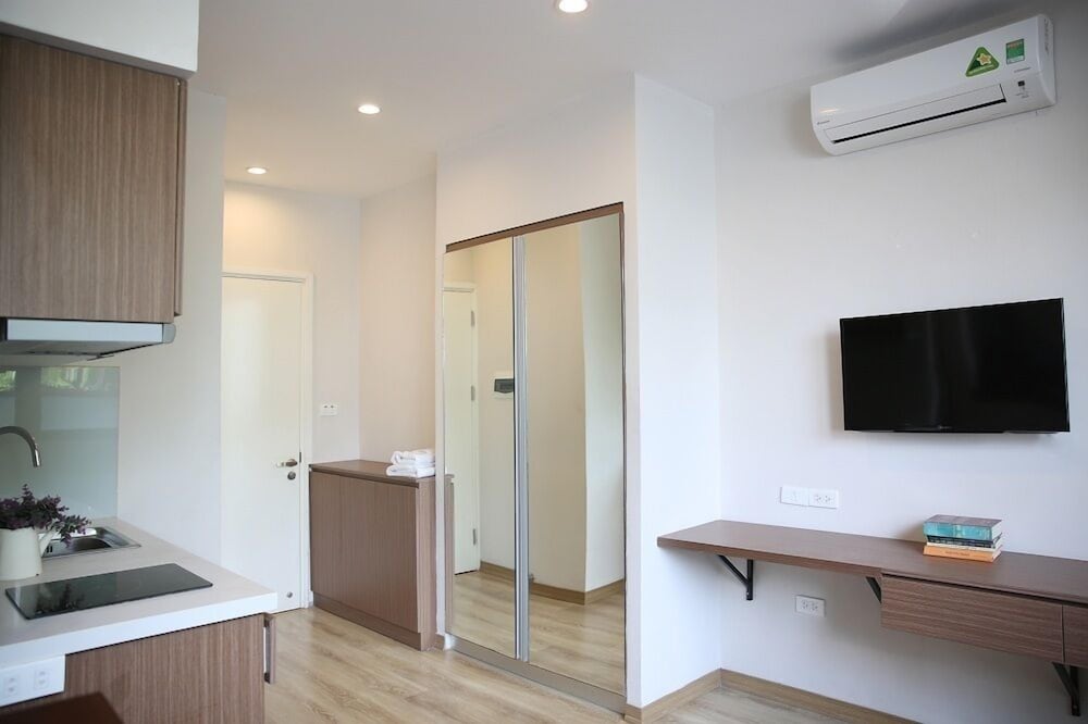 Фото Lotus Inn Serviced Apartment