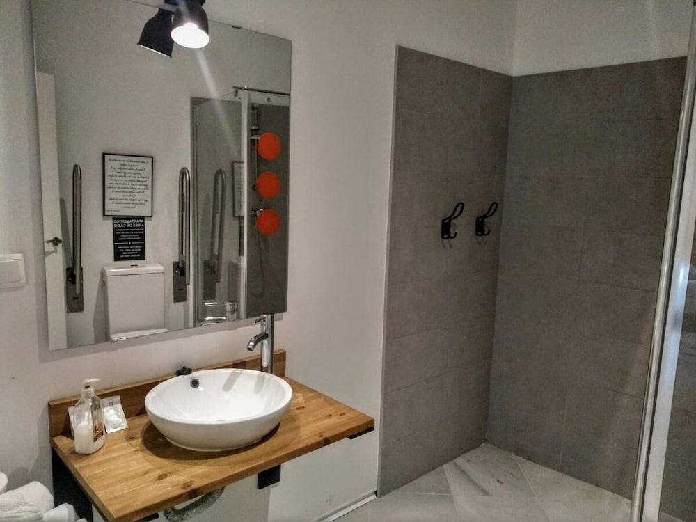 Фото Apartamentos Gadir Centro