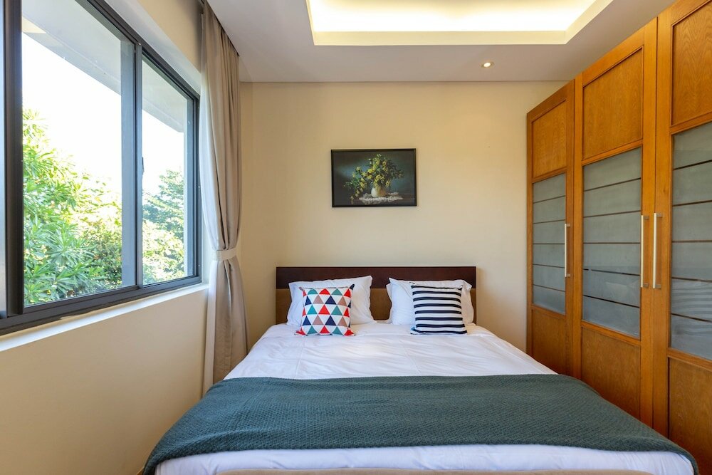 Фото The Ocean Suites