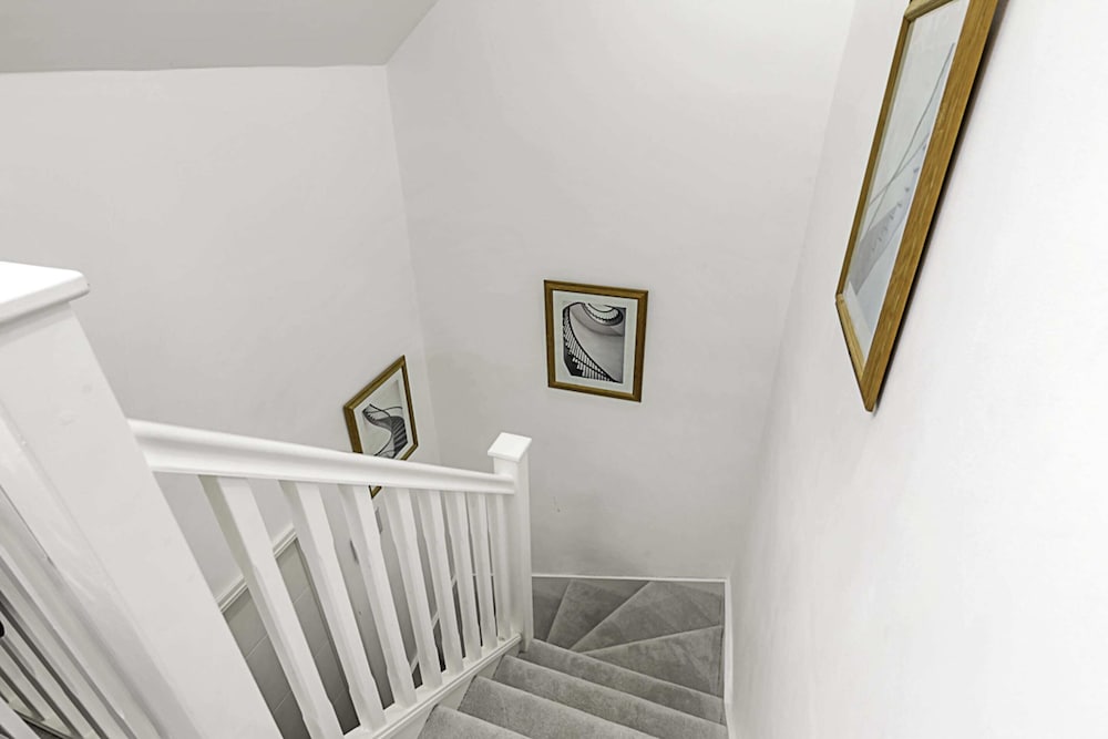 Фото Cozy 1 Bed Apartment in Hanwell