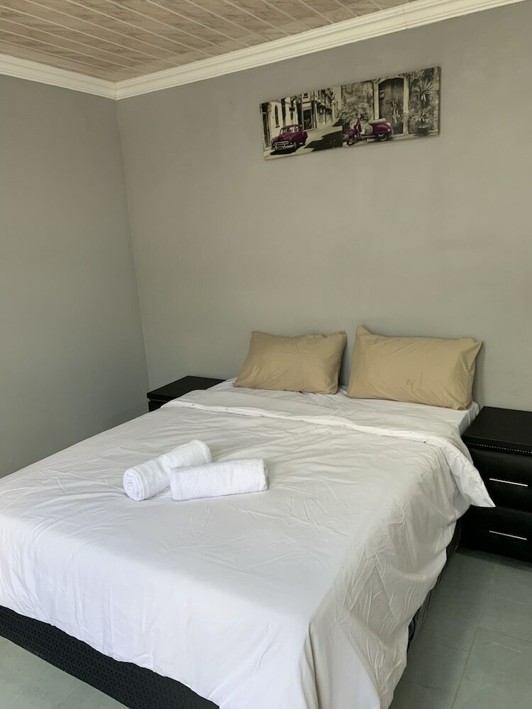 Фото Northmead lodge