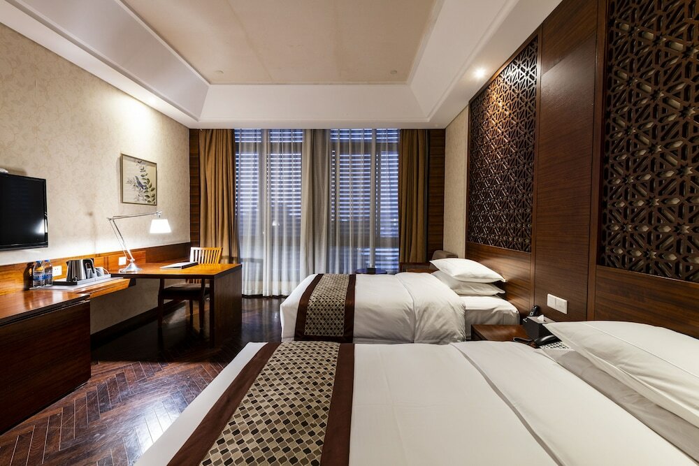 Фото Shanghai Hongqiao Fondney Garden Hotel