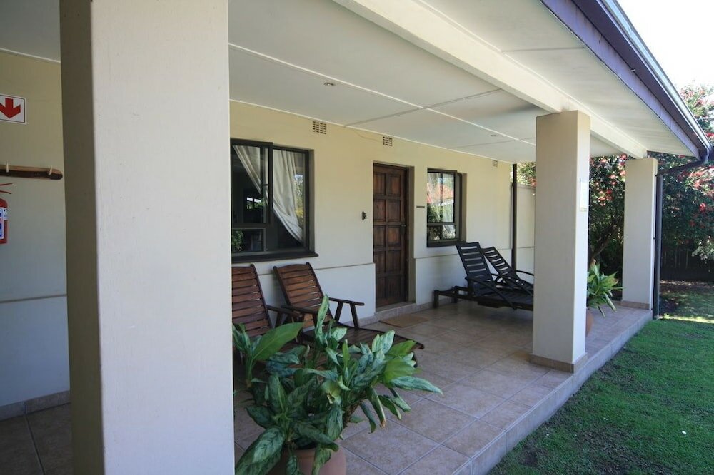 Фото Afri-Lala Bed & Breakfast