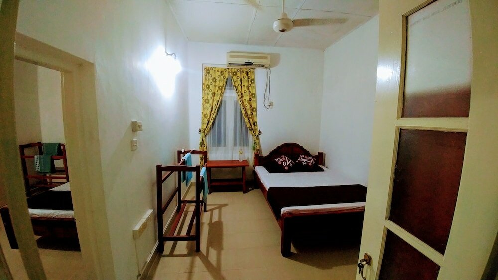 Фото Hsn Home Villa - Colombo