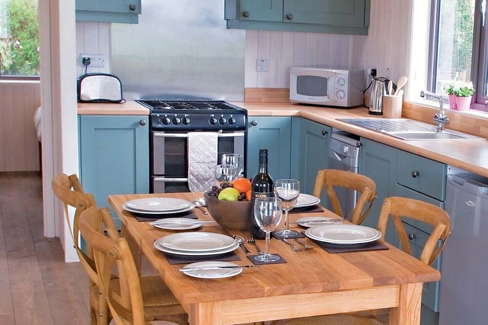 Фото Sandy Balls Holiday Village