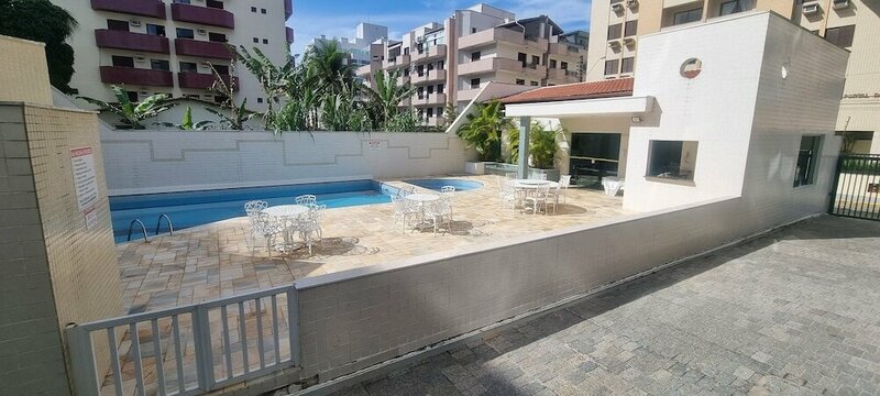 Гостиница Apartamento com piscina perto do mar de Ubatuba, aceitamos crianças