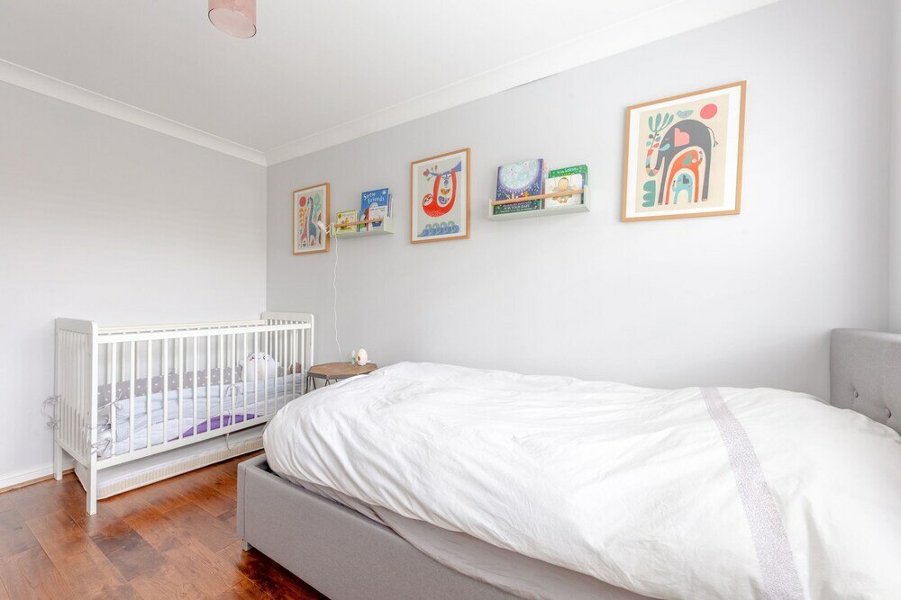 Фото Serene and Spacious 2 Bedroom House in South Wimbledon
