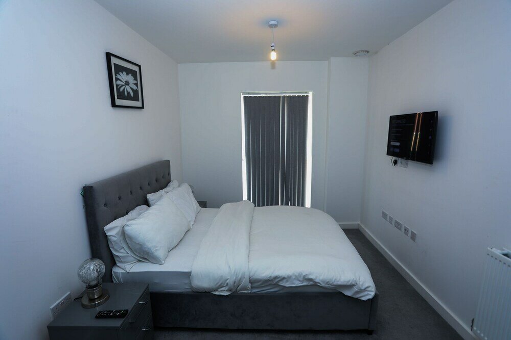 Фото Dreams Apartments 2 Bed