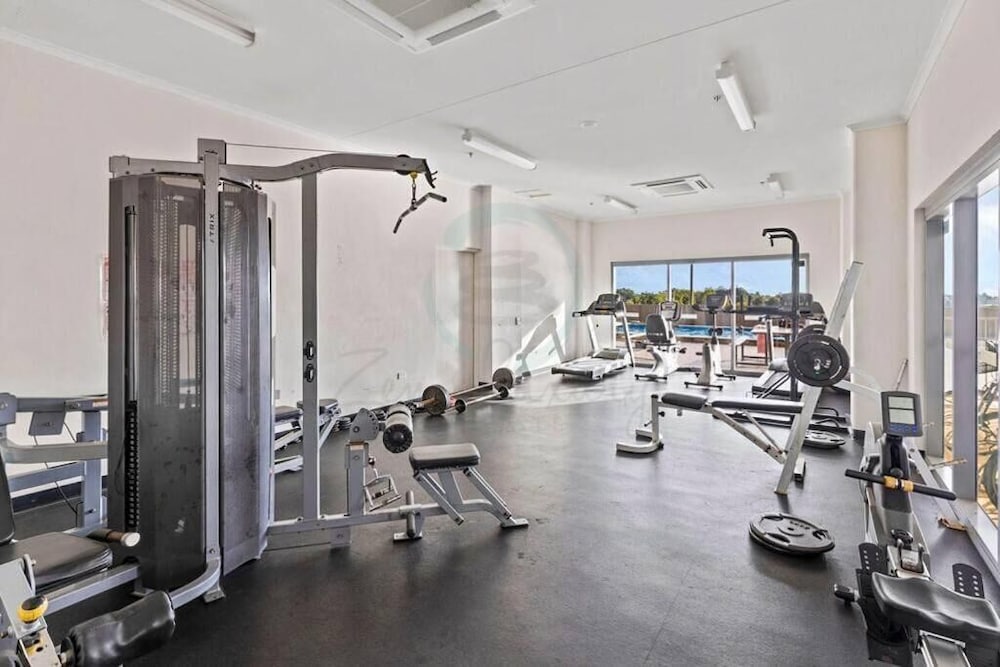 Фото Signatures on Woods - Pinnacle