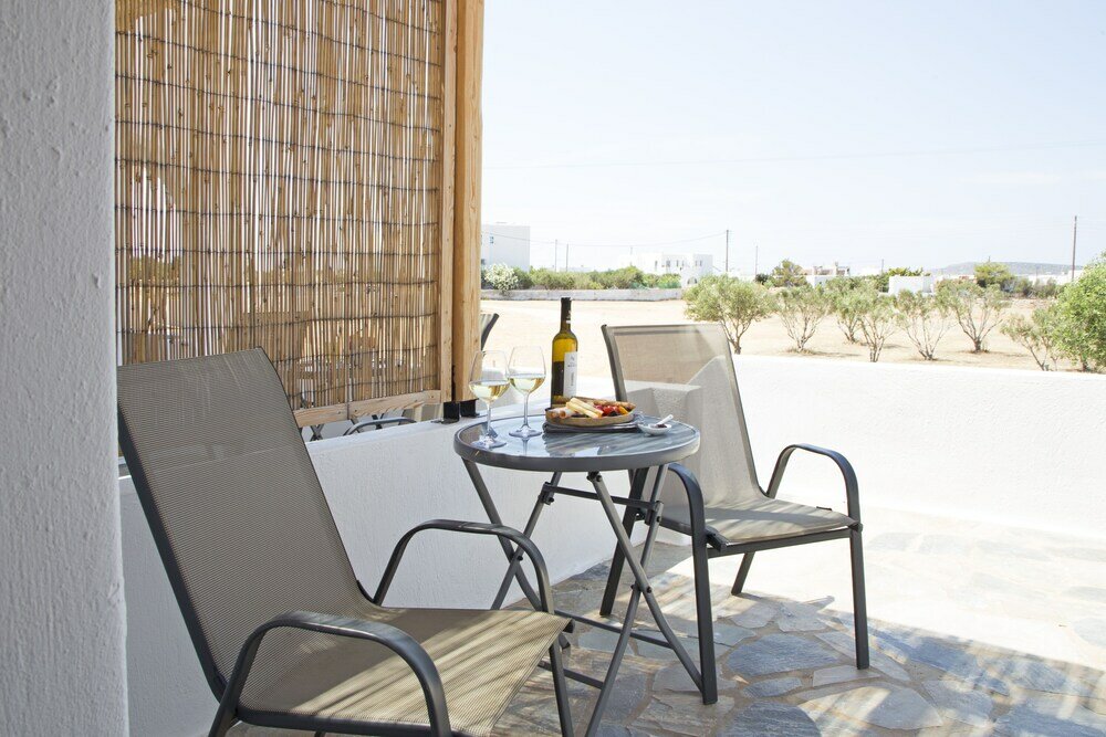 Фото Paros King Luxury Apartments