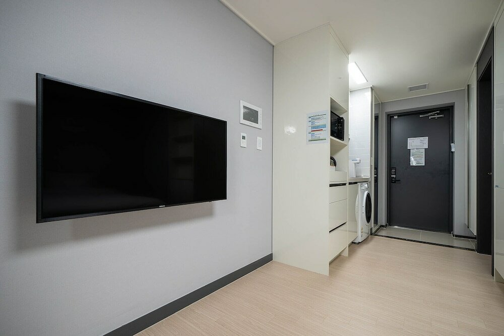 Фото Yeosu Myoungga Hotel