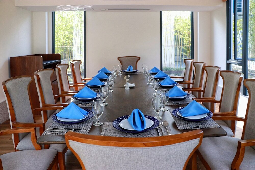 Фото Foshan Virtuous World Hotel