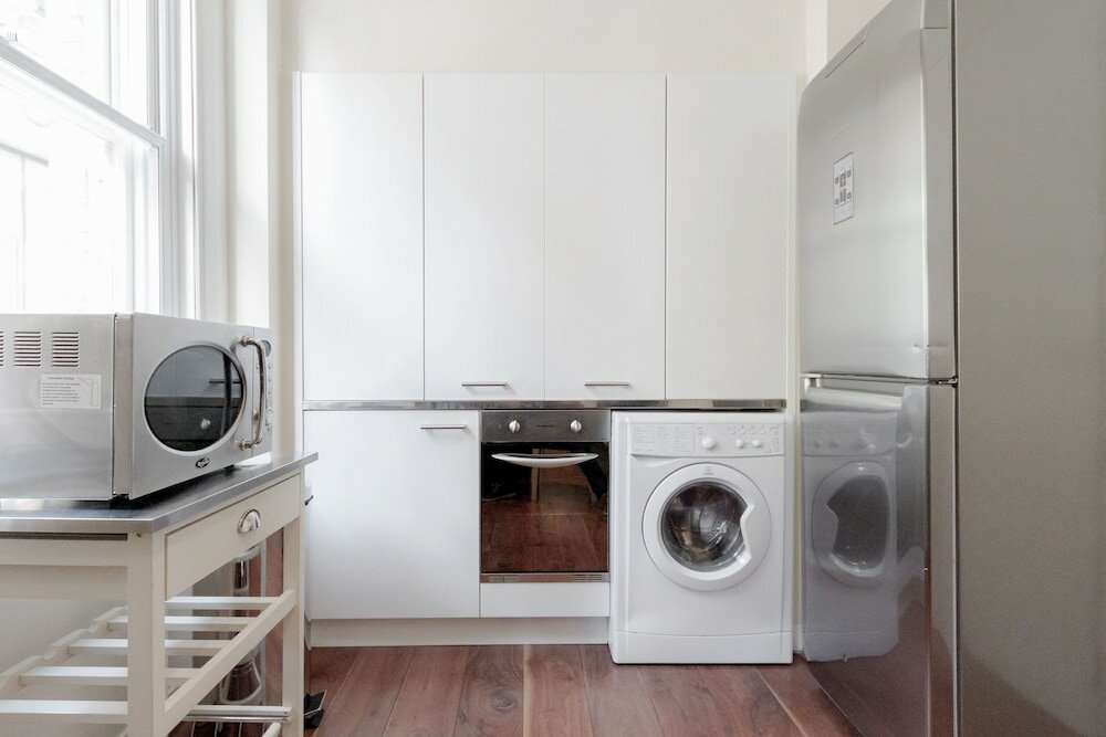 Фото Roomspace Apartments -Sterling House