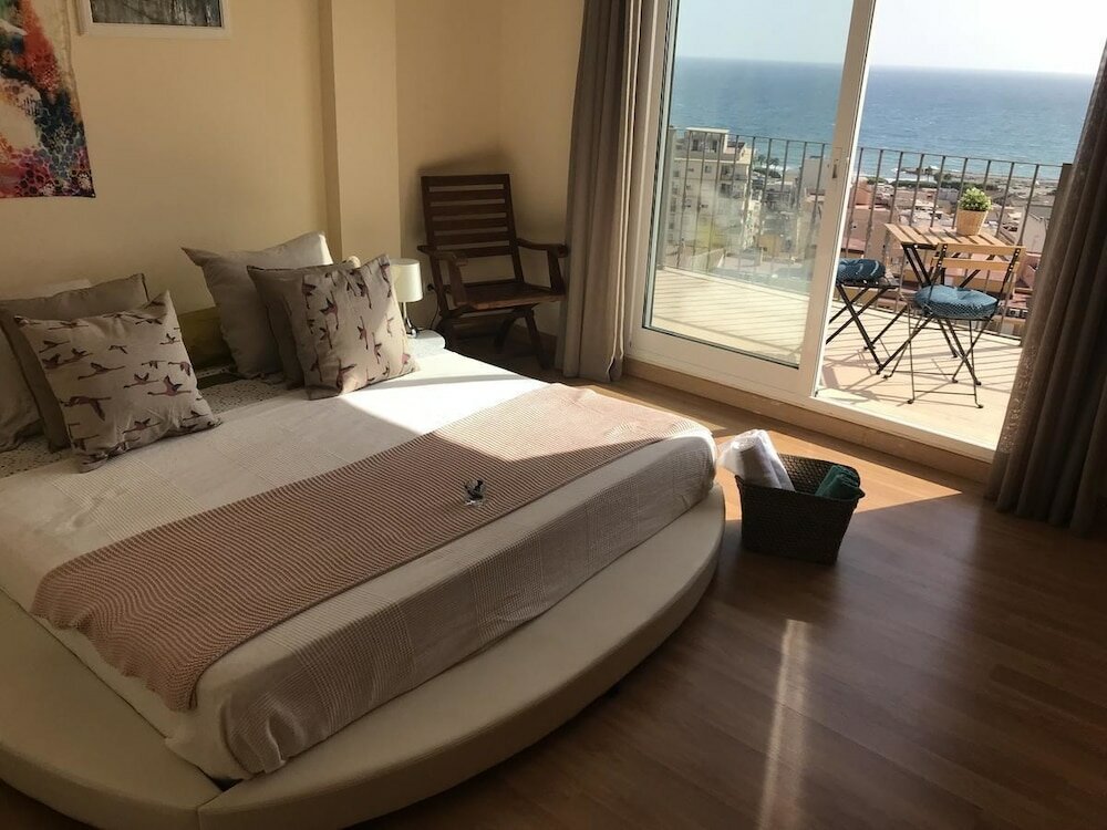 Фото Rooms in Seafront Villa