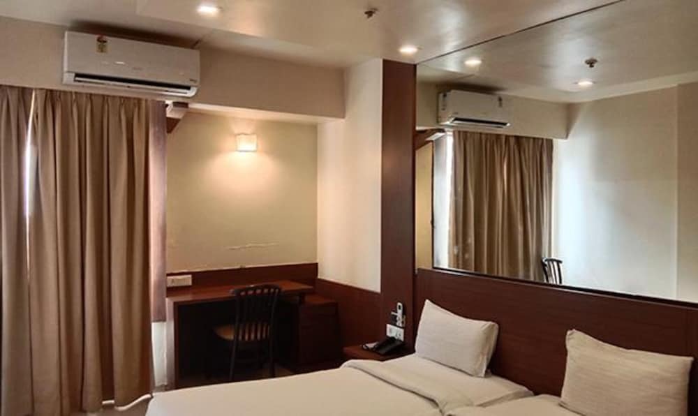 Фото Hotel Ivy Studios