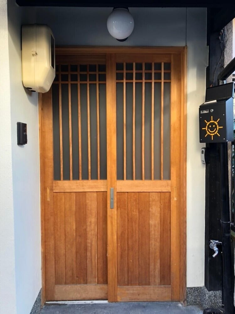 Фото Kyoto Tanbaguchi Classic Japanese House