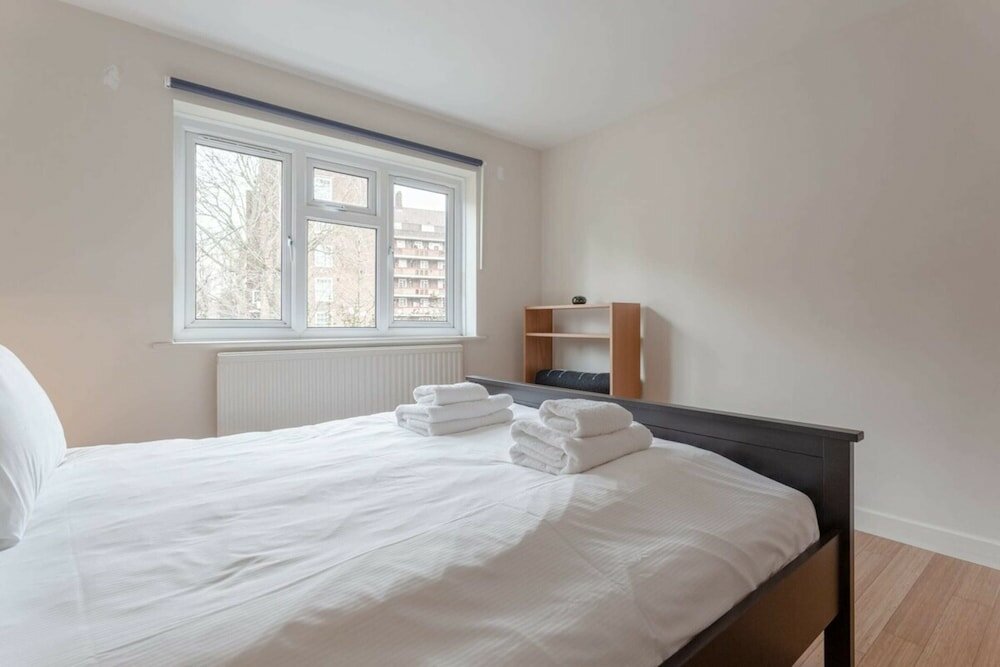 Фото Well Located 2 Bedroom 1 Bath in Elephant & Castle