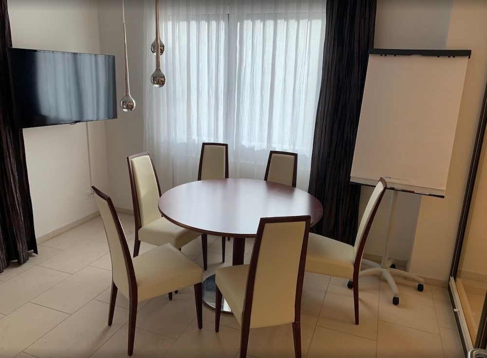 Фото Apartments H56