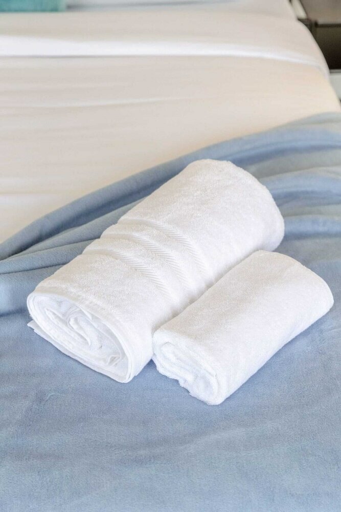 Фото Spacious 3 Bedroom Flat in Brixton