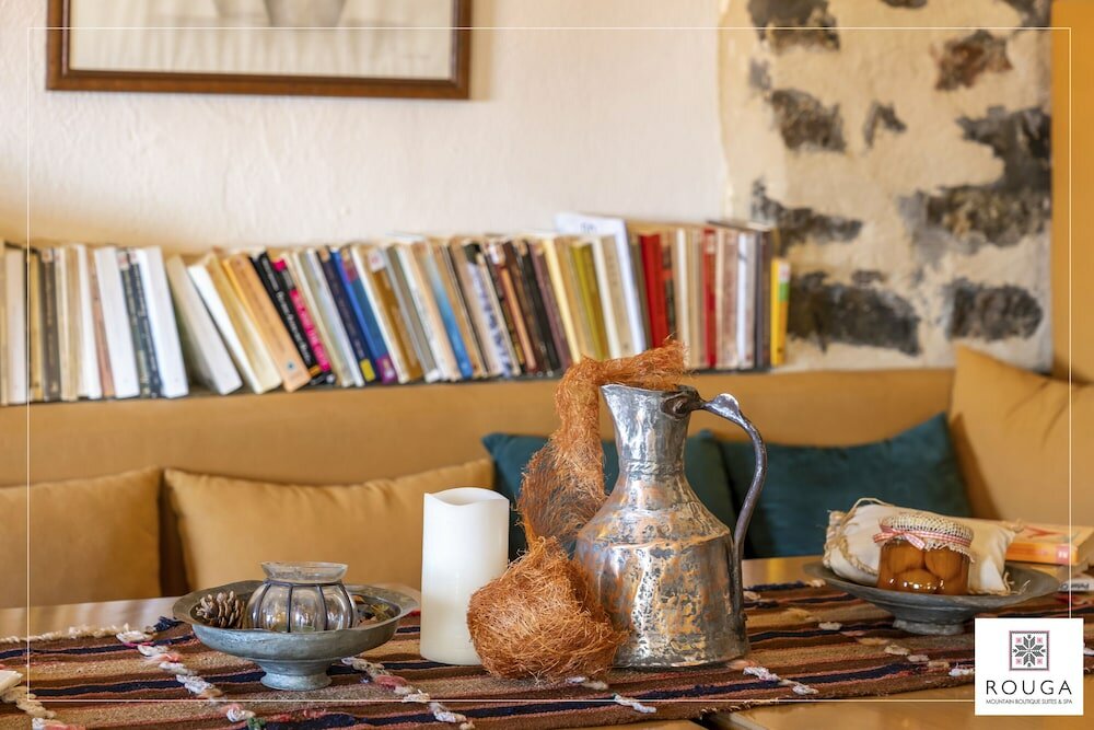 Фото Rouga Mountain Boutique Suites & SPA