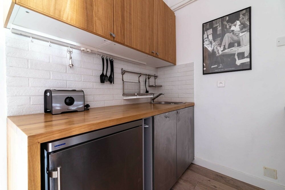 Фото Bright and Stylish Kennington Gem