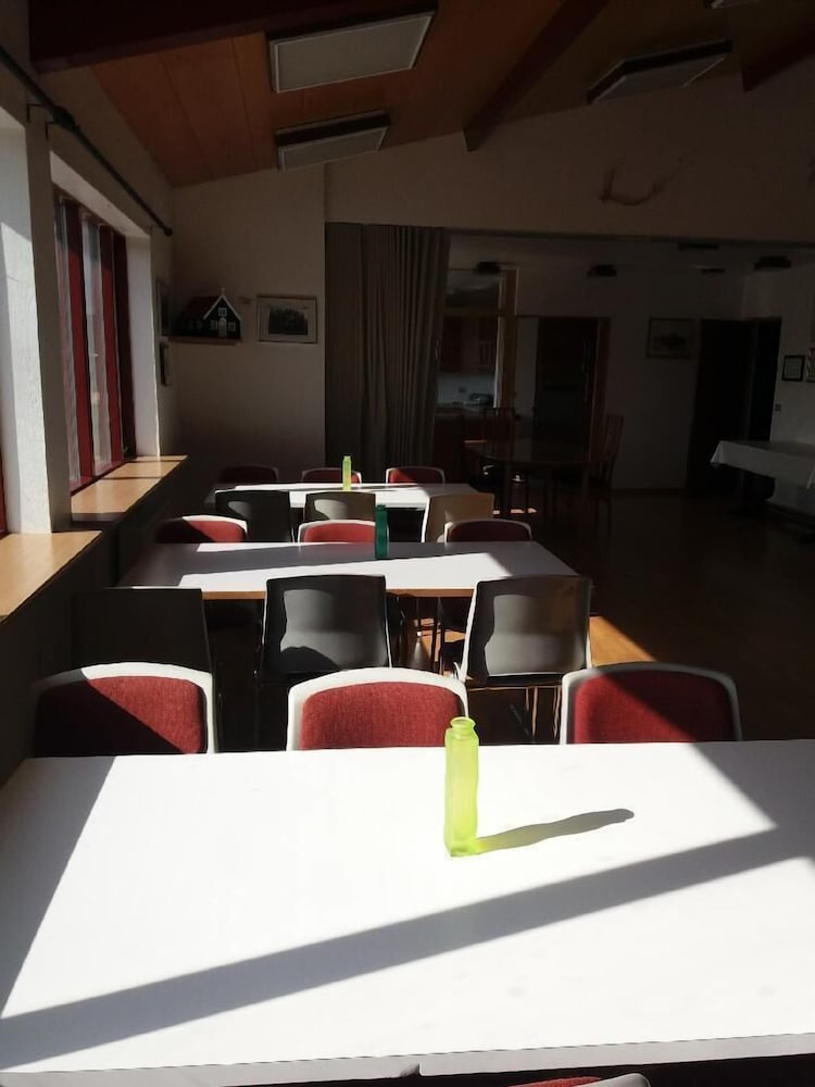 Фото Thistle Guesthouse