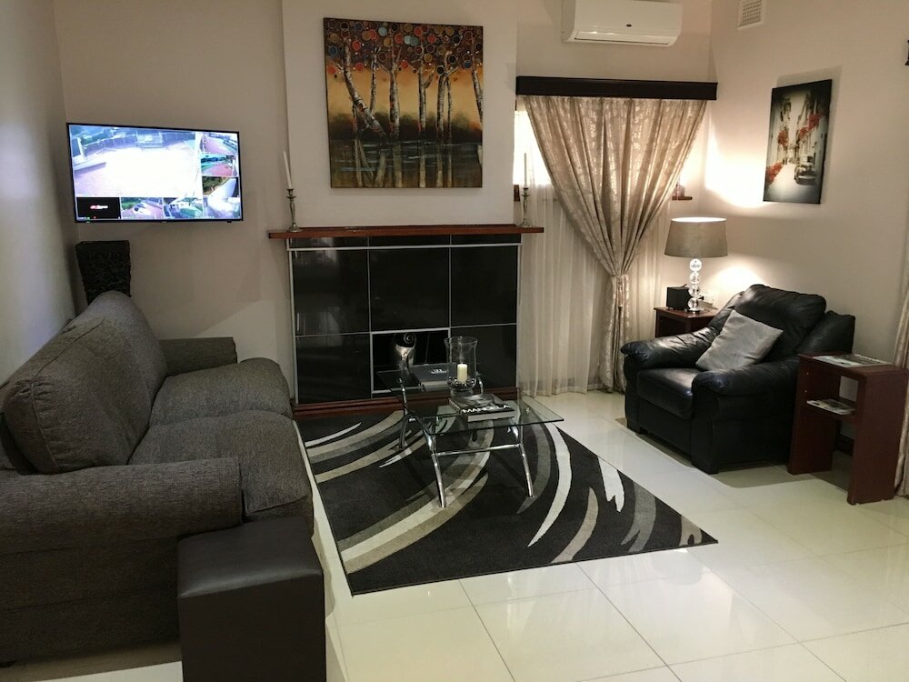 Фото The Meritus