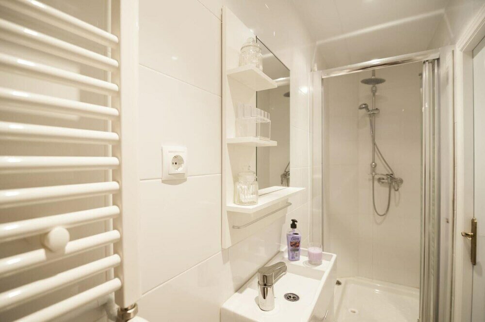 Фото Cosy Apartment Fira Barcelona