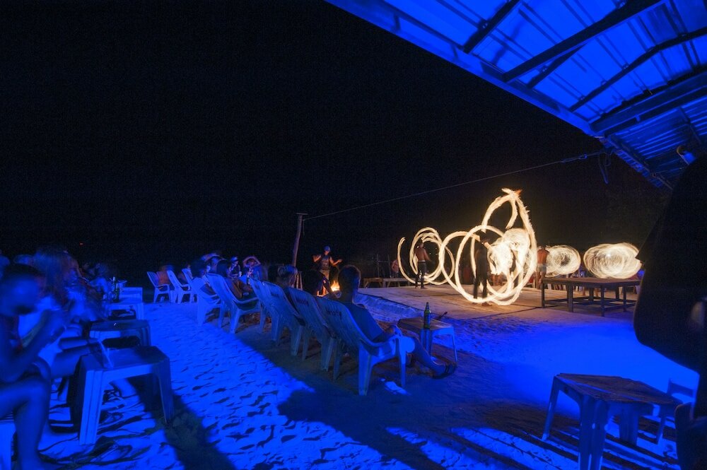 Фото Phi Phi Twin Palms Bungalow