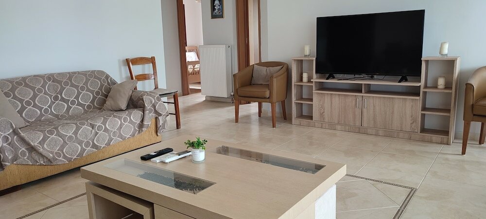 Фото Aloni cottage