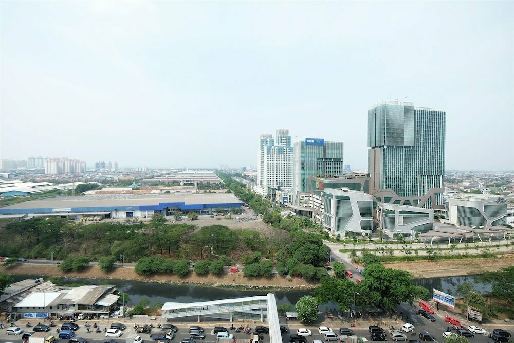 Hotel Strategic and Simple Studio Tifolia Apartment near Kelapa Gading, Jakarta, photo