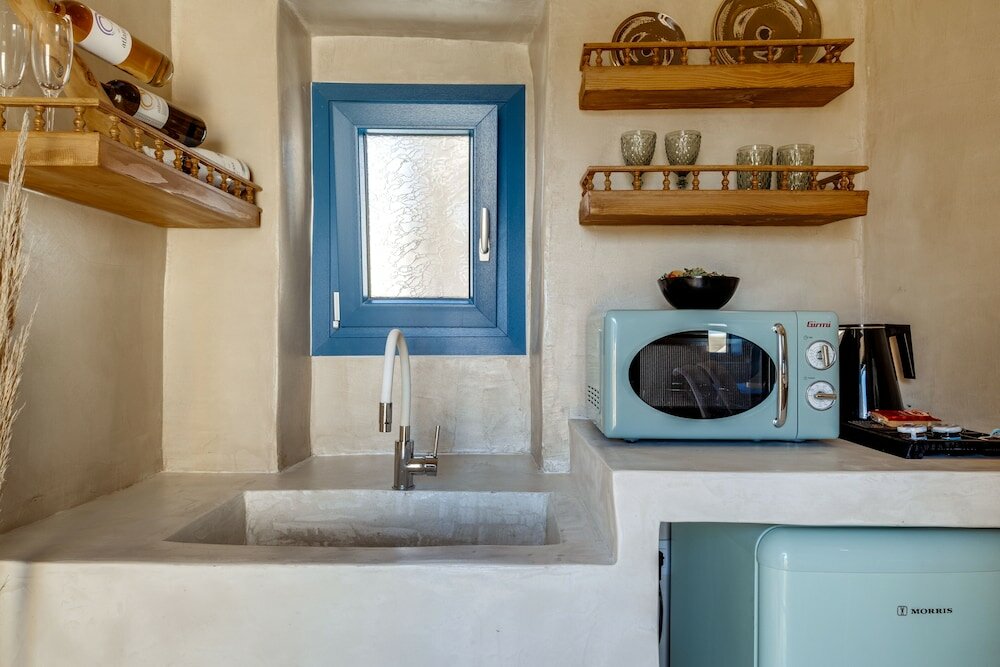 Фото Pasithea Luxury Suites