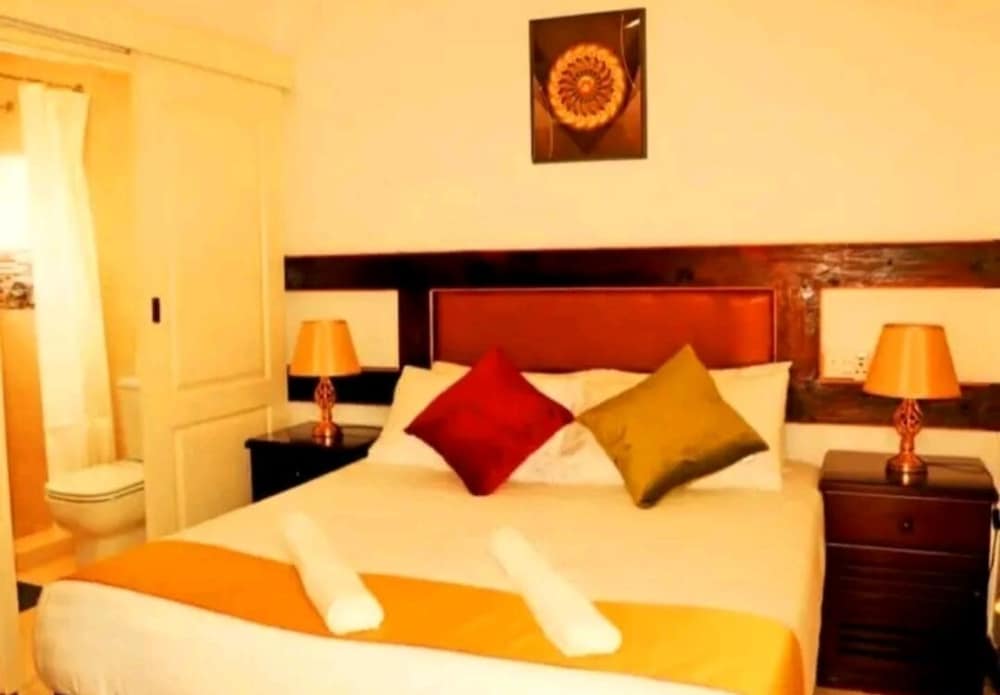 Фото Gamotho Bed & Breakfast