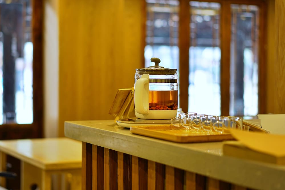 Фото Yuexijiang Boutique Holiday Hotel