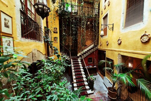 Внешний вид отеля Hôtel de l'Europe в Кастре, фото 4