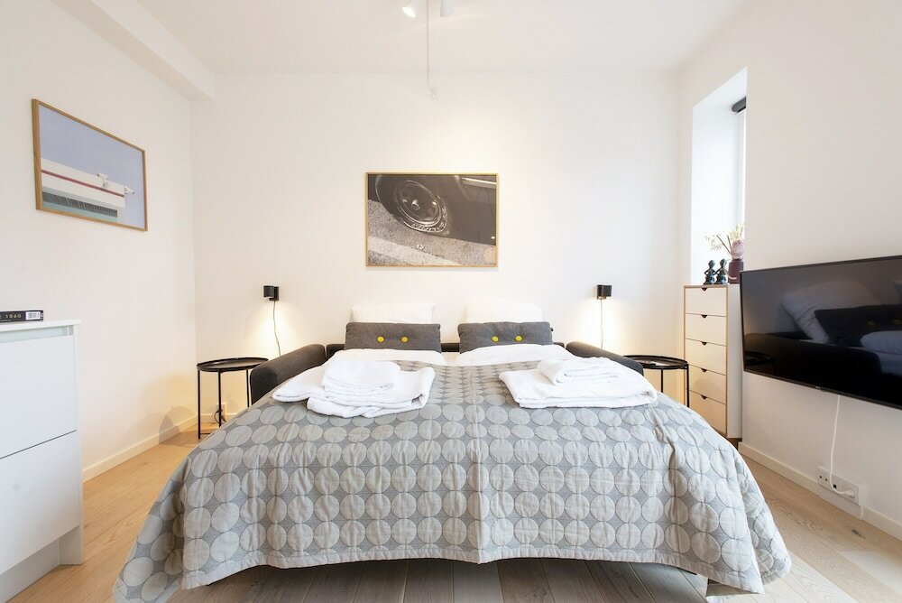 Фото By the Beach Gardens - Into This Place