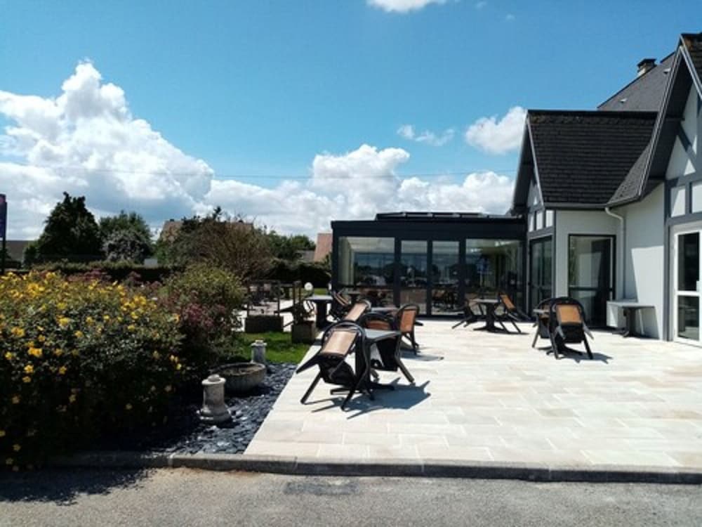 Фото Hôtel le Pavillon de Rouen