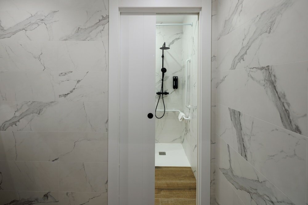 Фото Apartamentos Congreso Parking Gratuito