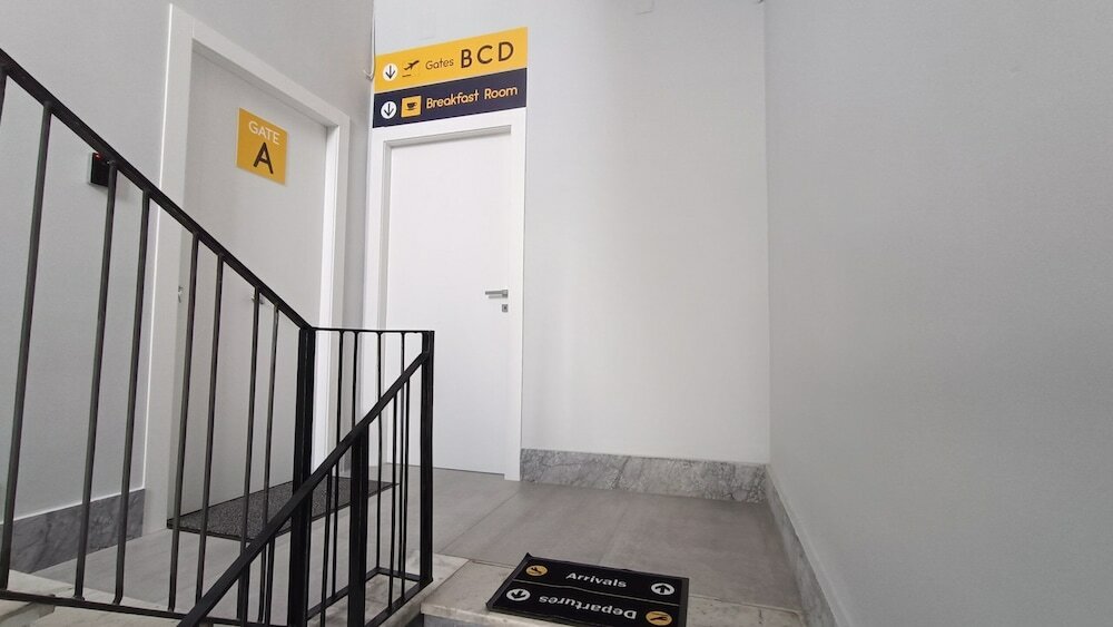 Фото Terminal 1 Guest House