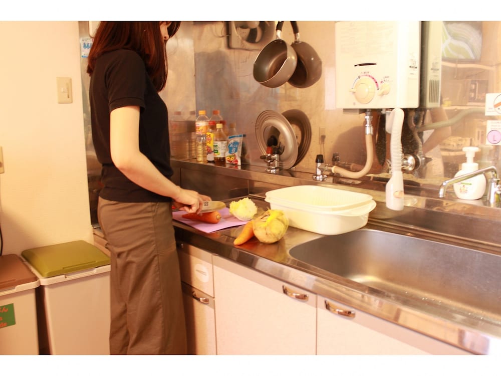 Фото T&k Hostel Kobe Sannomiya East